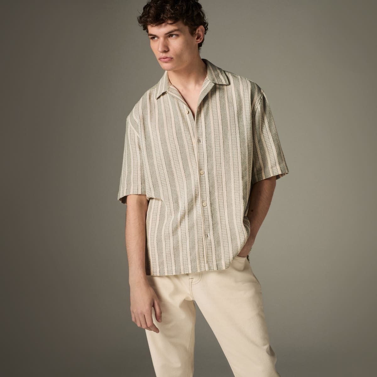 date hero mens mb data